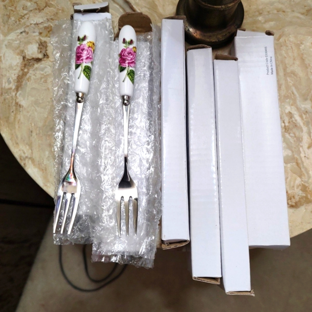 NIB Set of Six Rose Pattern Porcelain Pastry Forks